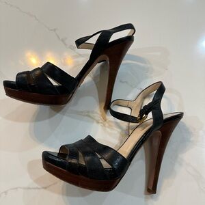 ✨ Authentic PRADA Black Leather Platform Heels – Size 36 (Made in Italy) ✨